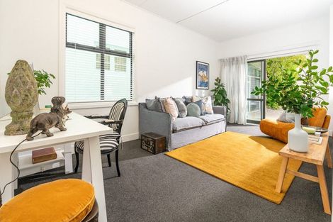 Photo of property in 40f Agra Crescent, Khandallah, Wellington, 6035