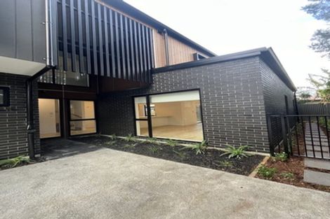 Photo of property in 9 Renata Crescent, Te Atatu Peninsula, Auckland, 0610