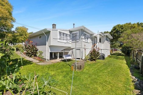 Photo of property in 38 Tipahi Street, Nelson South, Nelson, 7010