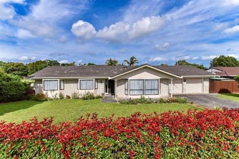 Photo of property in 2 Evanda Crescent, Conifer Grove, Takanini, 2112