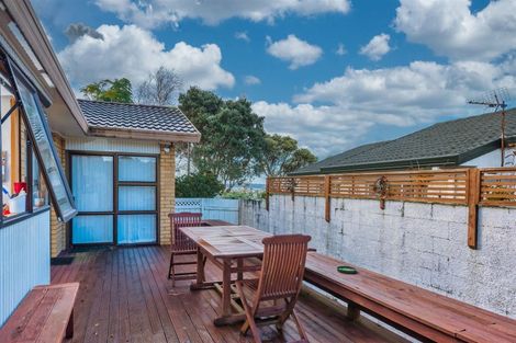 Photo of property in 9 Westpark Drive, West Harbour, Auckland, 0618