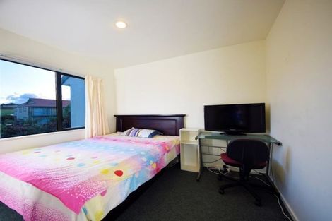 Photo of property in 5/31 Lucienne Drive, Ranui, Auckland, 0612