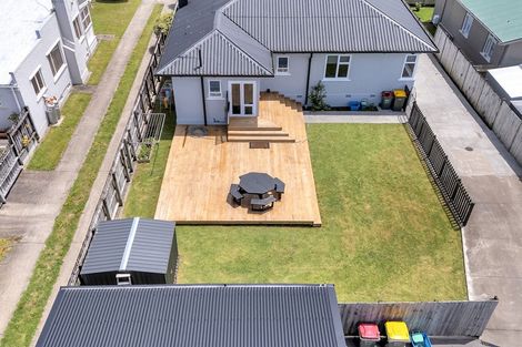 Photo of property in 391 Carrington Street, Upper Vogeltown, New Plymouth, 4310