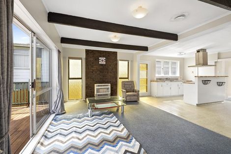 Photo of property in 7 Mount View Place, Spotswood, New Plymouth, 4310