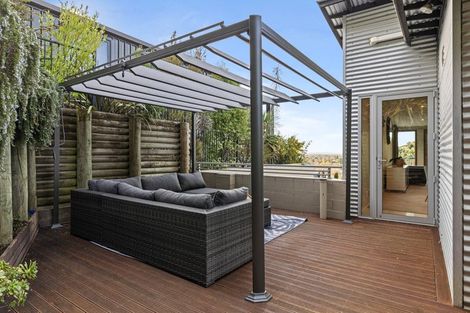 Photo of property in 5 Emerald Lane, Cashmere, Christchurch, 8022