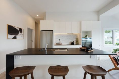 Photo of property in 23 Central Terrace, Kelburn, Wellington, 6012