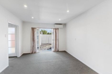 Photo of property in 2/74 Asquith Avenue, Mount Albert, Auckland, 1025