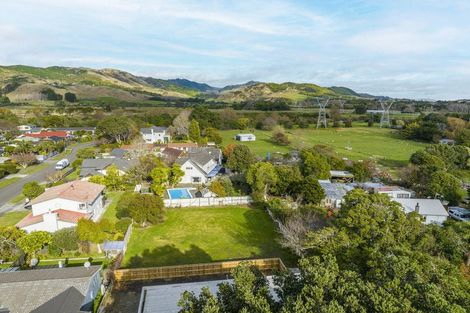 Photo of property in 346a Te Moana Road, Waikanae, 5036