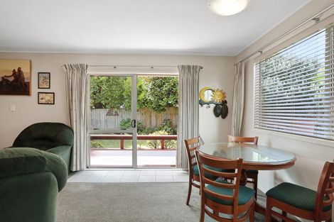 Photo of property in 2/21b Mildmay Road, Henderson, Auckland, 0610