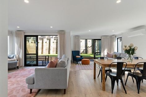 Photo of property in 131 Silverstream Road, Crofton Downs, Wellington, 6035