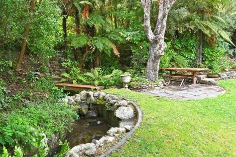 Photo of property in 87 Horoeka Street, Stokes Valley, Lower Hutt, 5019