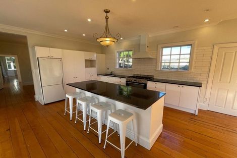 Photo of property in 57 Hawford Road, Opawa, Christchurch, 8023