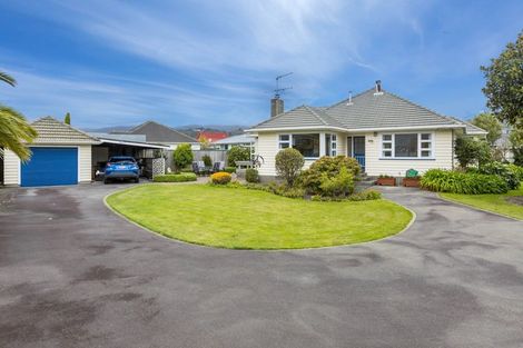 Photo of property in 7 Te Puni Grove, Elderslea, Upper Hutt, 5018