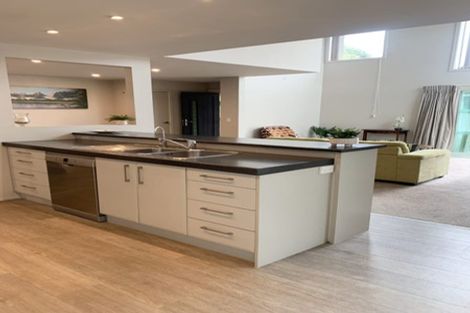 Photo of property in 9 Duncan Street, Tawa, Wellington, 5028