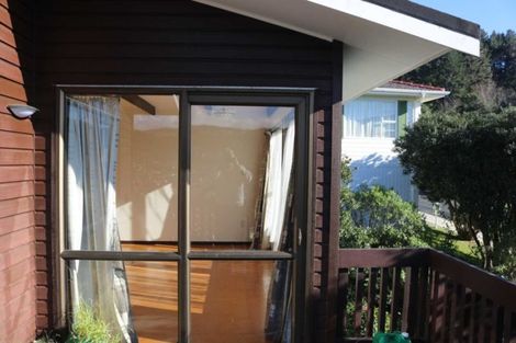 Photo of property in 7 Saint Aidans Way, Tawa, Wellington, 5028