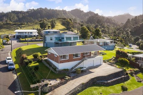 Photo of property in 28 Fyfe Road, Waihi Beach, 3611