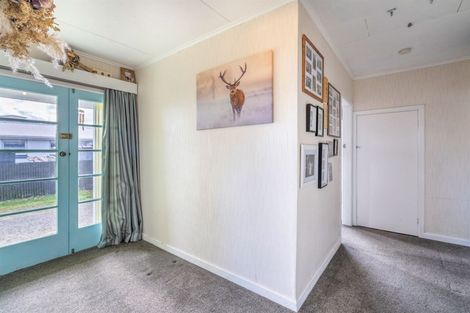 Photo of property in 246f Marine Parade, Bluff, 9814