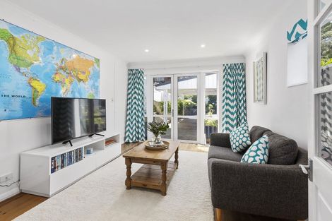 Photo of property in 38 Otaki Street, Miramar, Wellington, 6022