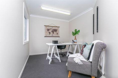 Photo of property in 45 Cecil Street, St Andrews, Hamilton, 3200