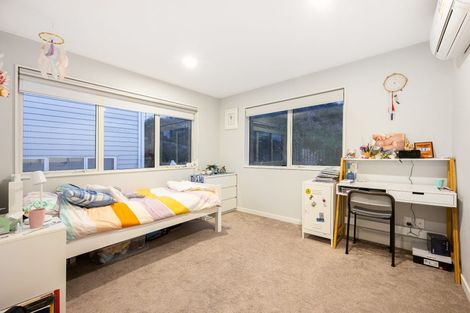 Photo of property in 34 Cavalli Road, Long Bay, Auckland, 0630