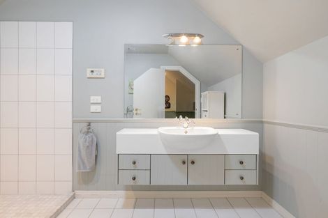 Photo of property in 77 Harrowfield Drive, Harrowfield, Hamilton, 3210