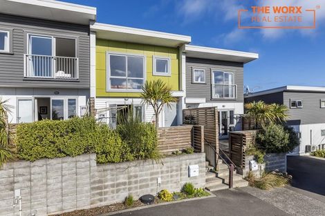 Photo of property in 4/8 Middleton Road, Johnsonville, Wellington, 6037