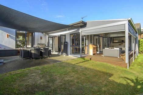 Photo of property in 15 Riddington Rise, Ohauiti, Tauranga, 3112