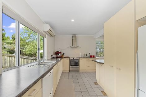 Photo of property in 14 Ragley Street, Titirangi, Auckland, 0604
