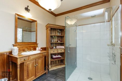 Photo of property in 16 Pirinoa Street, Feilding, 4702