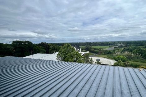 Photo of property in 14 Mountain View Road, Fitzherbert, Palmerston North, 4410