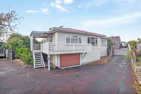 Photo of property in 1/188 Waimumu Road, Massey, Auckland, 0614