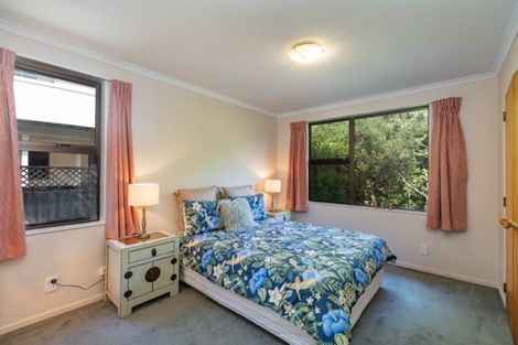 Photo of property in 13 Duncan Street, Tawa, Wellington, 5028