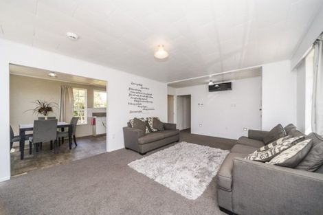 Photo of property in 25 Acacia Street, Kelvin Grove, Palmerston North, 4414