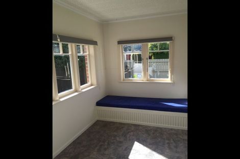 Photo of property in 1/3 Henry Street, Ebdentown, Upper Hutt, 5018