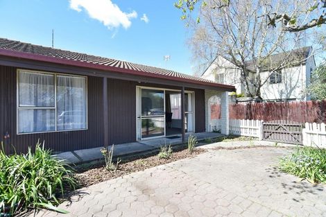 Photo of property in 3/74 Picton Avenue, Riccarton, Christchurch, 8011