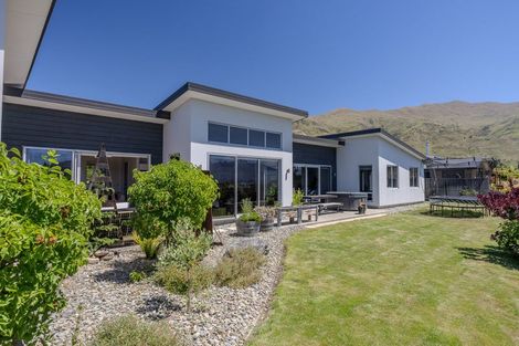 Photo of property in 60 West Meadows Drive, Wanaka, 9305