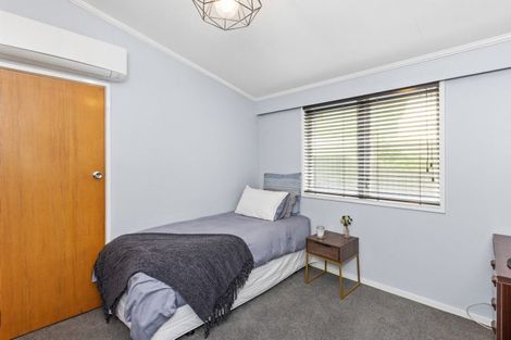 Photo of property in 76 Bill Hercock Street, Pirimai, Napier, 4112