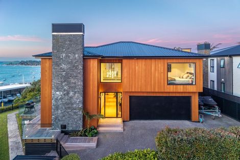 Photo of property in 47c Takutai Avenue, Half Moon Bay, Auckland, 2012