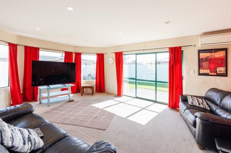 Photo of property in 20 Guildford Street, Ashhurst, 4810