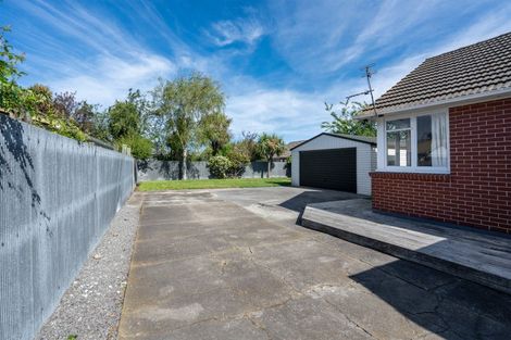 Photo of property in 4 Doreen Street, Aranui, Christchurch, 8061