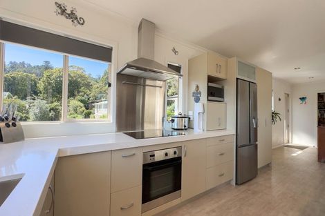 Photo of property in 108 Brunton Crescent, Thames, 3500