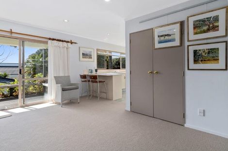 Photo of property in 34a Pahoia Beach Road, Whakamarama, 3172