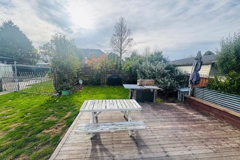 Photo of property in 55 Dunedin Street, Redwood, Christchurch, 8051