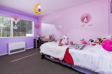 Photo of property in 2/70 Archers Road, Glenfield, Auckland, 0629