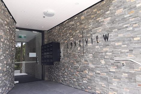 Photo of property in 306/28 Killarney Street, Takapuna, Auckland, 0622