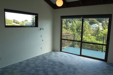 Photo of property in 27 Burns Road, Hospital Hill, Napier, 4110