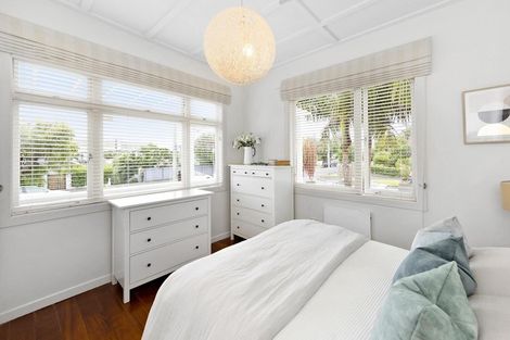 Photo of property in 88 Walker Road, Point Chevalier, Auckland, 1022