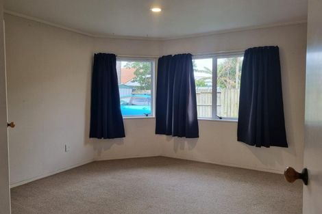 Photo of property in 8 Aldermen Avenue, Papamoa Beach, Papamoa, 3118