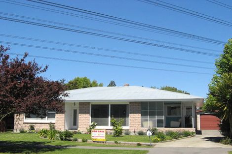 Photo of property in 17 Arlington Street, Burnside, Christchurch, 8053