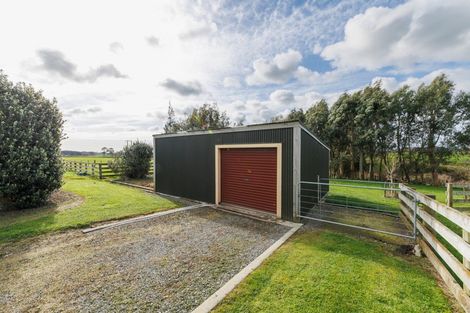 Photo of property in 86 Currins Road, Linton, Palmerston North, 4472